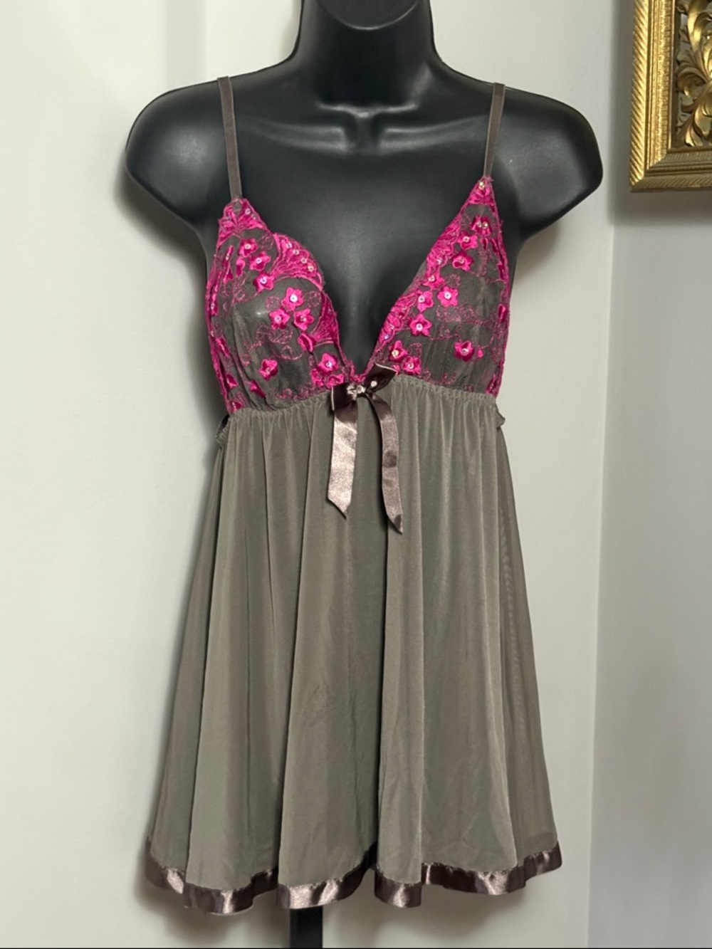 Carrie Amber Large Gray & Fuchsia Lace Babydoll Chemise Lingerie